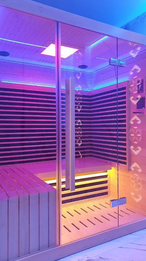 Villa Fortuna - Regionalne Apartamenty & Spa - Sauna, Grill, Jacuzzi Z Widokiem Na Tatry Закопане 0*,  Польша