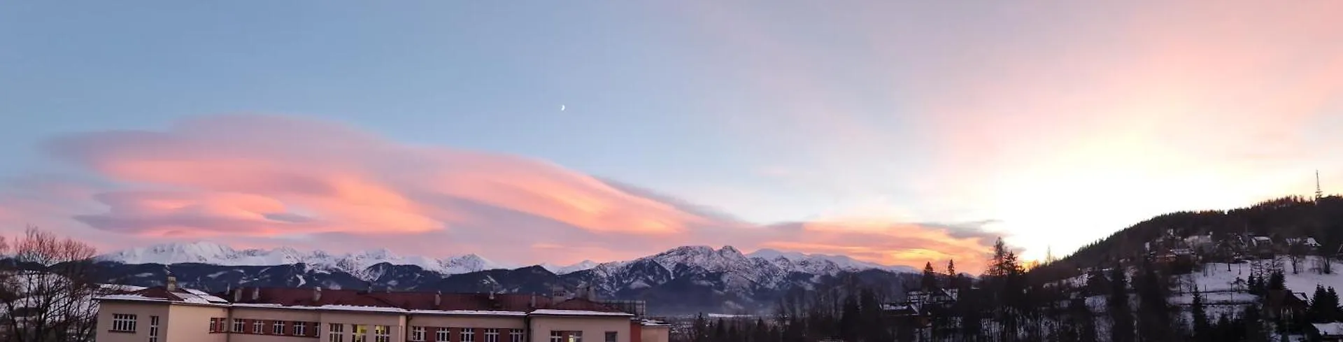 Апартаменты Villa Fortuna - Regionalne Apartamenty & Spa - Sauna, Grill, Jacuzzi Z Widokiem Na Tatry Закопане Польша